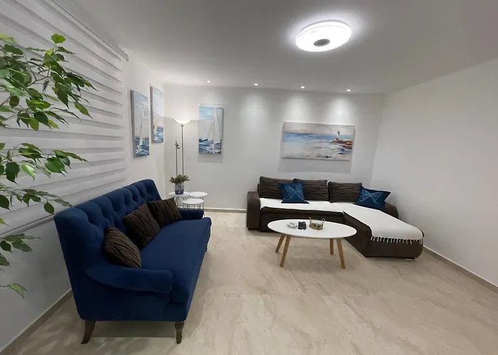 Alone * نوفي ساد